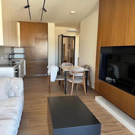 公寓 Luxury R&i Vlorë